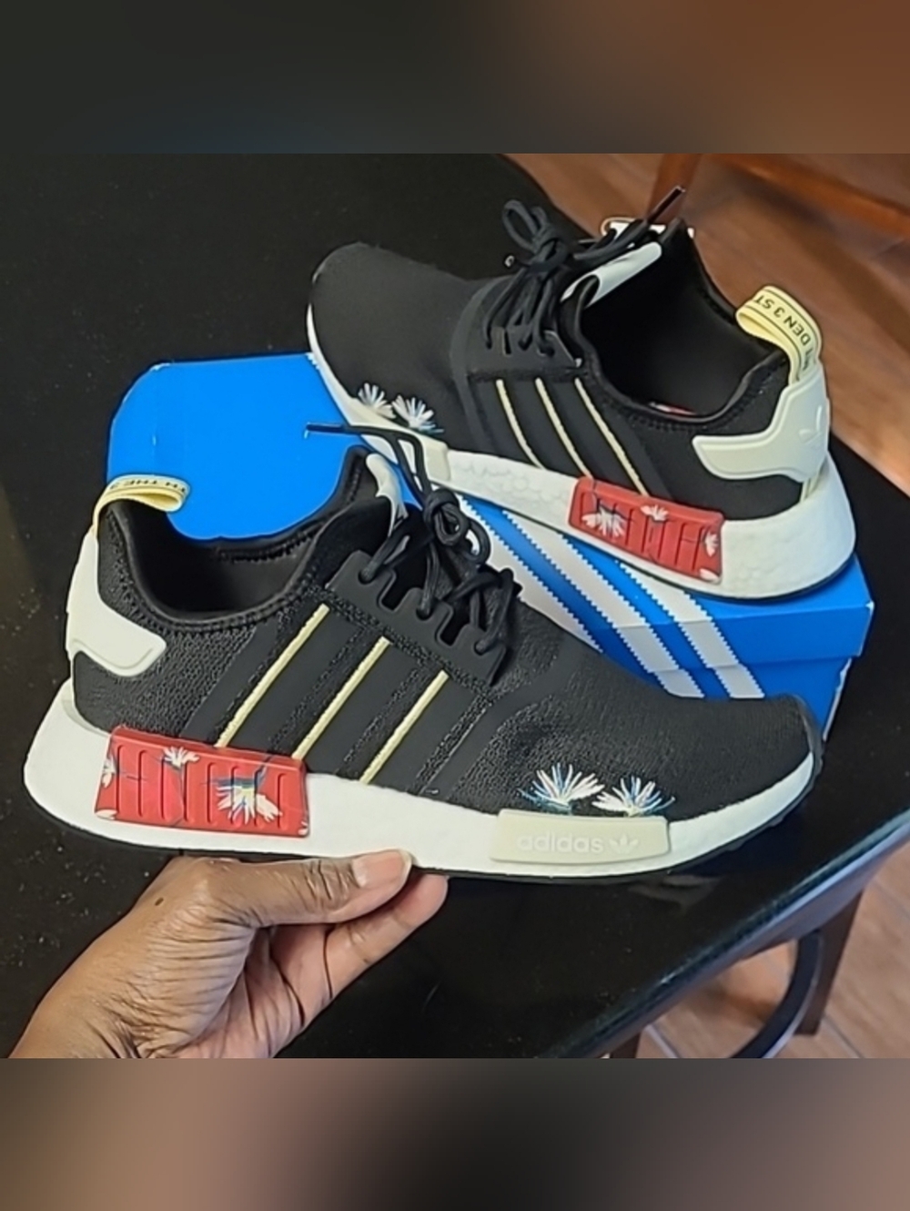 Adidas Thebe Magugu NMD R1